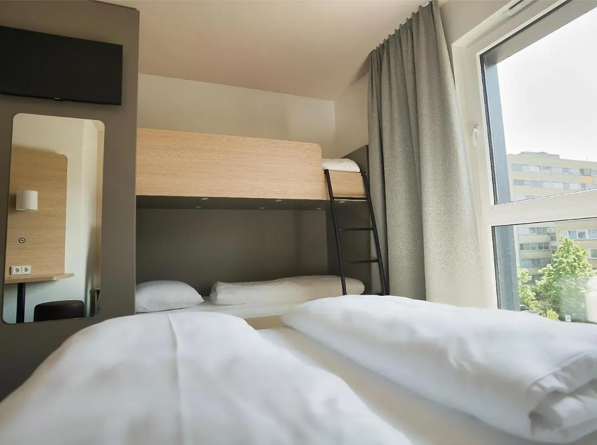 ***  B&B Hotel Koeln-City 독일